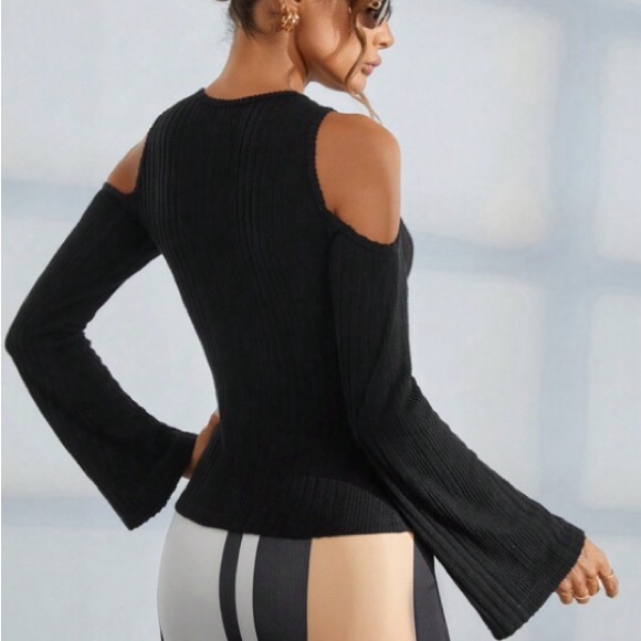 Cold Shoulder Rib- Knit Crop Top & Mini Skirt Set *NEW* - Picture 5 of 6